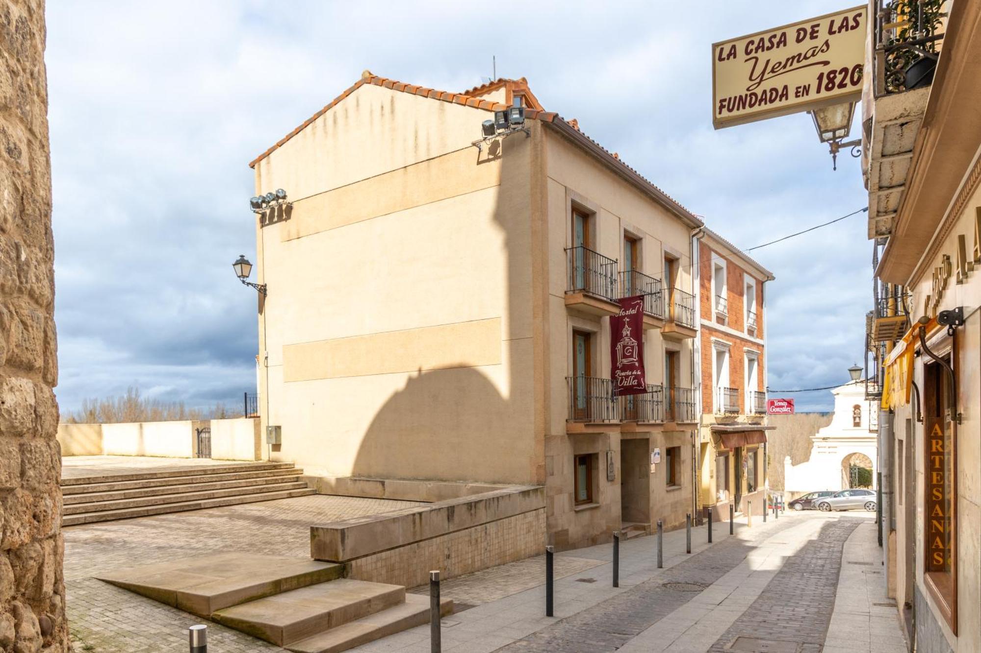 Almazán Hostal Sin Recep24H Puerta De La Villa - Pet Friendly & Restaurante מראה חיצוני תמונה